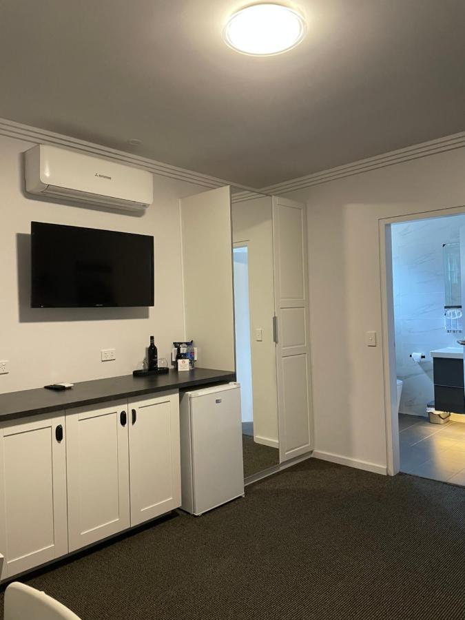 Noah'S Mid City Motor Inn Muswellbrook Exterior photo
