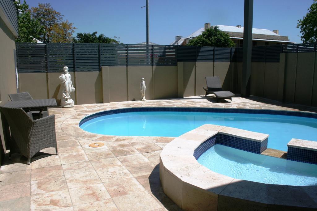 Noah'S Mid City Motor Inn Muswellbrook Exterior photo