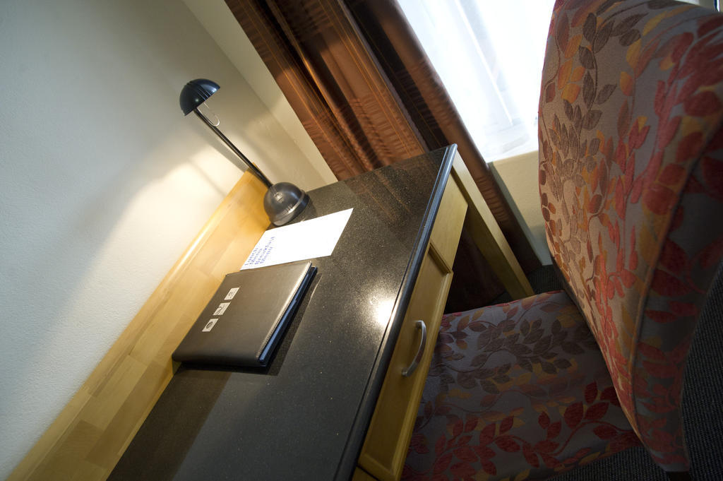 Noah'S Mid City Motor Inn Muswellbrook Room photo